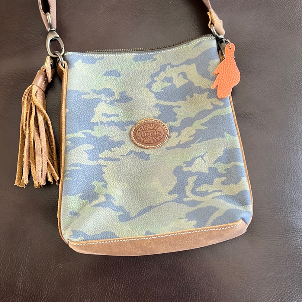 Roots Purse